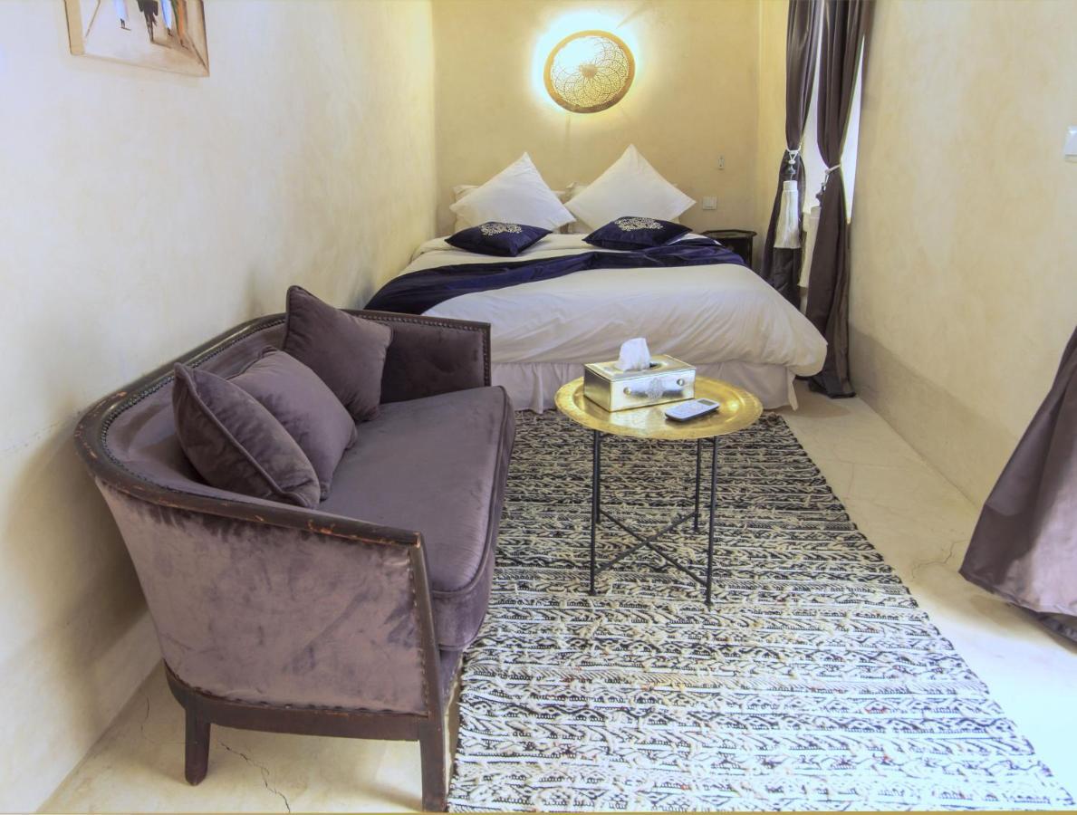 Riad La Porte De L'Oasis Marrakesh Exteriör bild